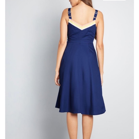 🚫SOLD🚫 ModCloth Blue Midi Dress - Picture 3 of 11